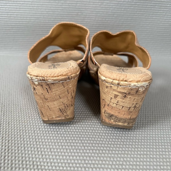 Strictly Comfort Pink Metallic Leather and Cork Sandals Women’s Sz 9 - Picture 5 of 6